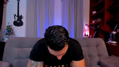 max D. online show from December 8, 10:36 pm