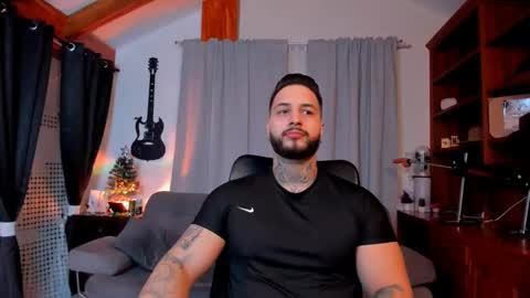 max D. online show from January 4, 2:46 pm