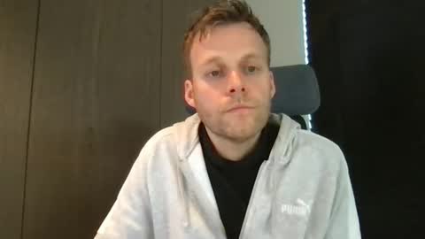 Max take off clothes online show from January 8, 12:10 pm