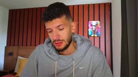 Max Taylor online show from February 10, 7:18 pm