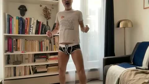 Max Mikado online show from March 23, 1:28 pm