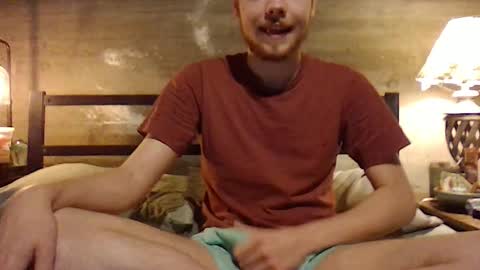 Snapshot of maxgetswilder chatting on October 13, 1:00 am Max Wilder online show from October 13, 1:00 am