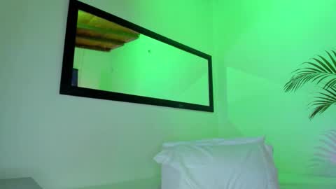 MAXI      online show from March 20, 7:01 am