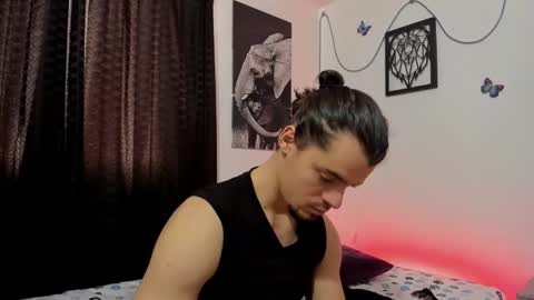 Alex online show from March 2, 7:19 pm