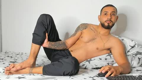 Maximo online show from March 31, 3:41 am