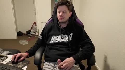  IG  online show from November 27, 9:24 am