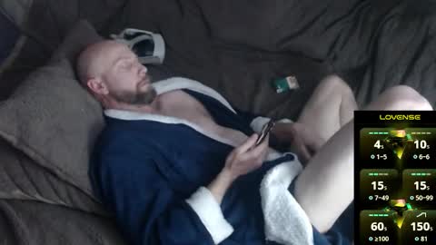 MaxRouger online show from March 2, 5:19 am