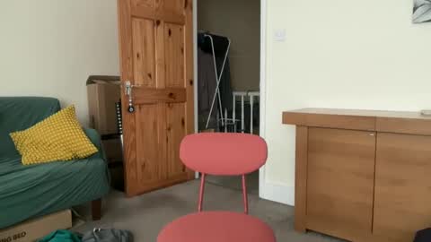 Max Kyle online show from December 11, 12:05 pm