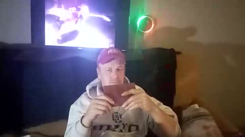 mcfly1973 online show from February 8, 10:10 am