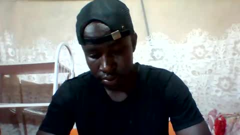 mclntz_bbc online show from December 12, 9:19 am