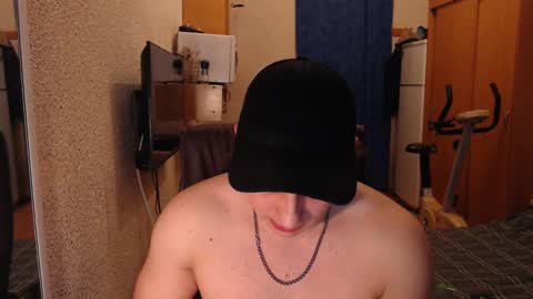 mclovi19 online show from March 4, 9:07 am