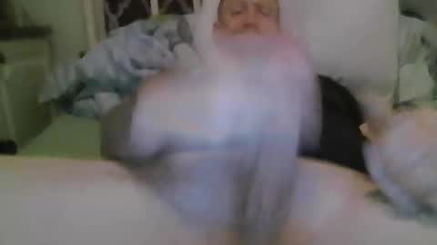 Snapshot of mclovin101010 chatting on October 26, 8:16 am mclovin online show from October 26, 8:16 am