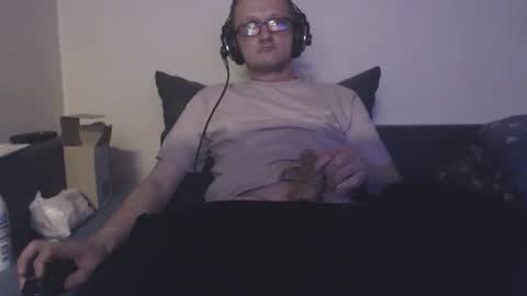 Mike online show from October 31, 7:28 pm