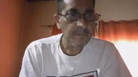 alejandro online show from March 9, 1:04 pm