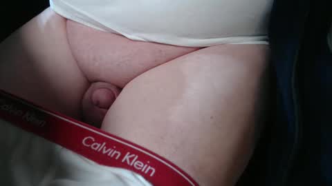 mee9090e900 online show from September 26, 11:08 am