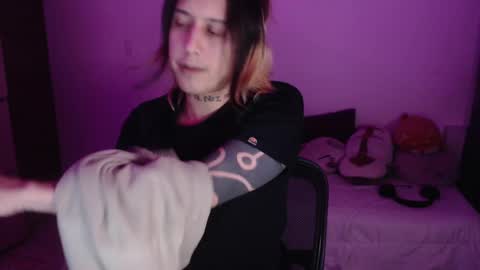 Meev online show from March 6, 7:03 am