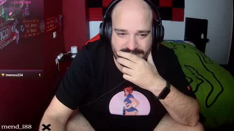 menditeta online show from December 14, 10:39 pm