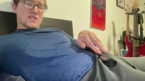 metallica92786 online show from December 3, 9:21 pm