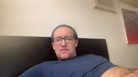 metallica92786 online show from March 2, 7:15 am