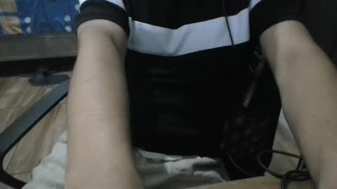 miamorr_ online show from April 22, 6:19 am