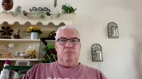 michael040713 online show from November 16, 7:49 pm