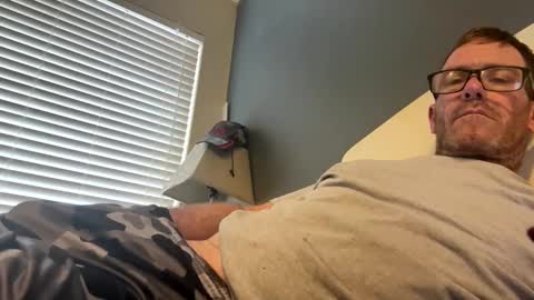 mickymu online show from March 8, 9:51 pm