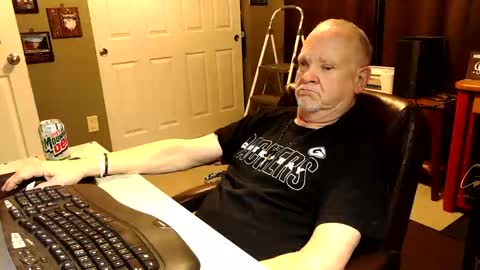 midwestdad09 online show from October 27, 10:39 am