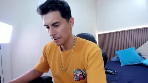 Mike online show from March 4, 2:07 am