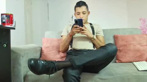 Im Mike online show from February 4, 12:44 pm