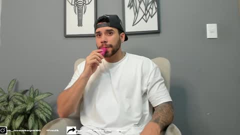 Mike Montoya online show from January 11, 10:51 am