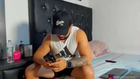 mikeblaree online show from February 5, 7:21 pm