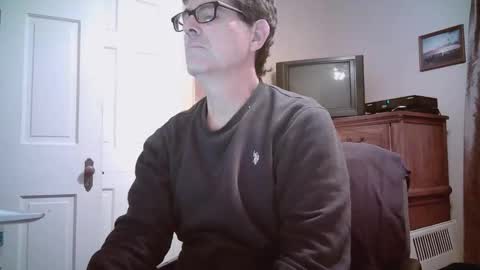 Snapshot of mikewulds chatting on October 25, 2:46 am Mike online show from October 25, 2:46 am