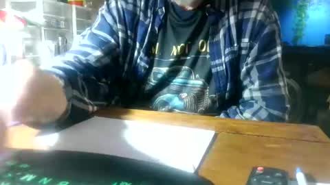 mikeyd1a online show from February 12, 7:53 pm