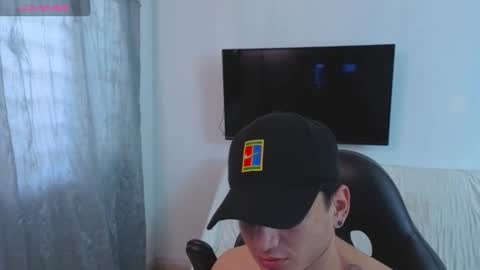 MIKKE online show from December 15, 1:52 pm