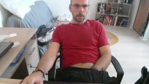 mikmik91 online show from October 9, 10:42 am