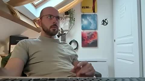 mikmik91 online show from January 17, 2:50 pm