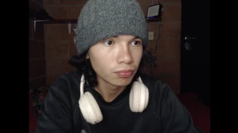 milesxoxo6969 online show from September 21, 5:07 am