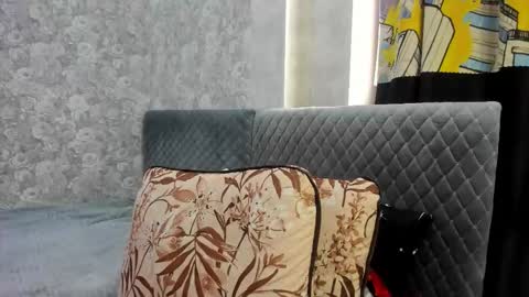 Isaac online show from November 15, 6:59 am