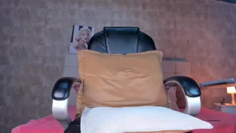 milo thompson online show from February 11, 10:26 pm