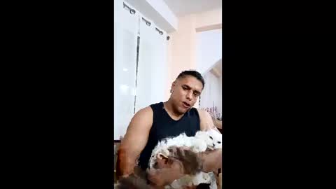 milothatch08 online show from May 25, 2:40 am