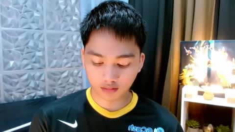 SAINT SACHI  will make your day  online show from December 14, 9:27 am