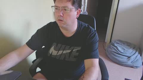 mistercoeur online show from February 15, 8:11 am