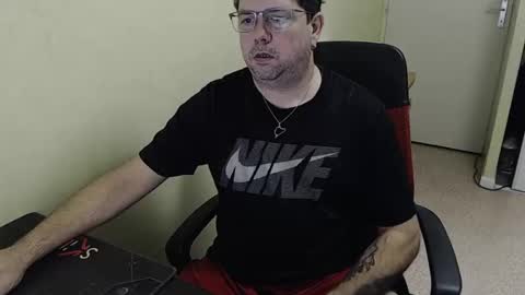 mistercoeur online show from December 14, 8:56 am