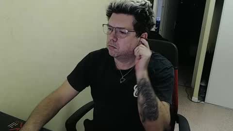 mistercoeur online show from January 2, 9:11 am