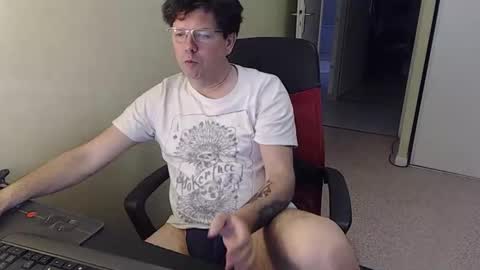 mistercoeur online show from March 14, 8:43 am