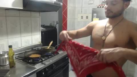 mistersam33 online show from February 13, 1:29 am