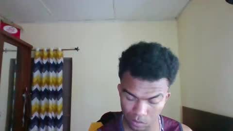 mixedboy_sexy online show from January 14, 4:50 am