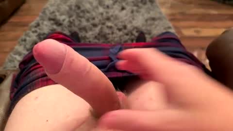 Snapshot of mmcefc chatting on September 15, 10:44 pm Cock 4 U online show from September 15, 10:44 pm