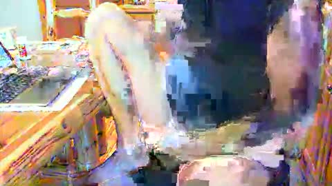 Marky online show from April 24, 6:43 pm