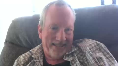 Monkee Dance online show from October 12, 8:25 pm